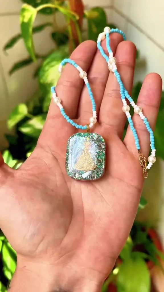 Colar-Orgonite-7-Chakras-com-Flor-da-Vida00341.webp